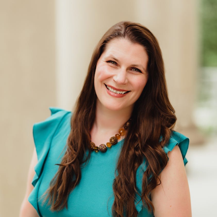 Lauren Wojtalewski, Director of Brand & Marketing, Paper Hug Greetings